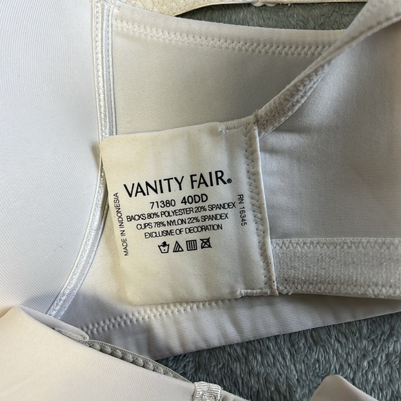 Vanity Fair Bras Bundle of 3 @ 44DD black, white, and cream - Picture 6 of 9